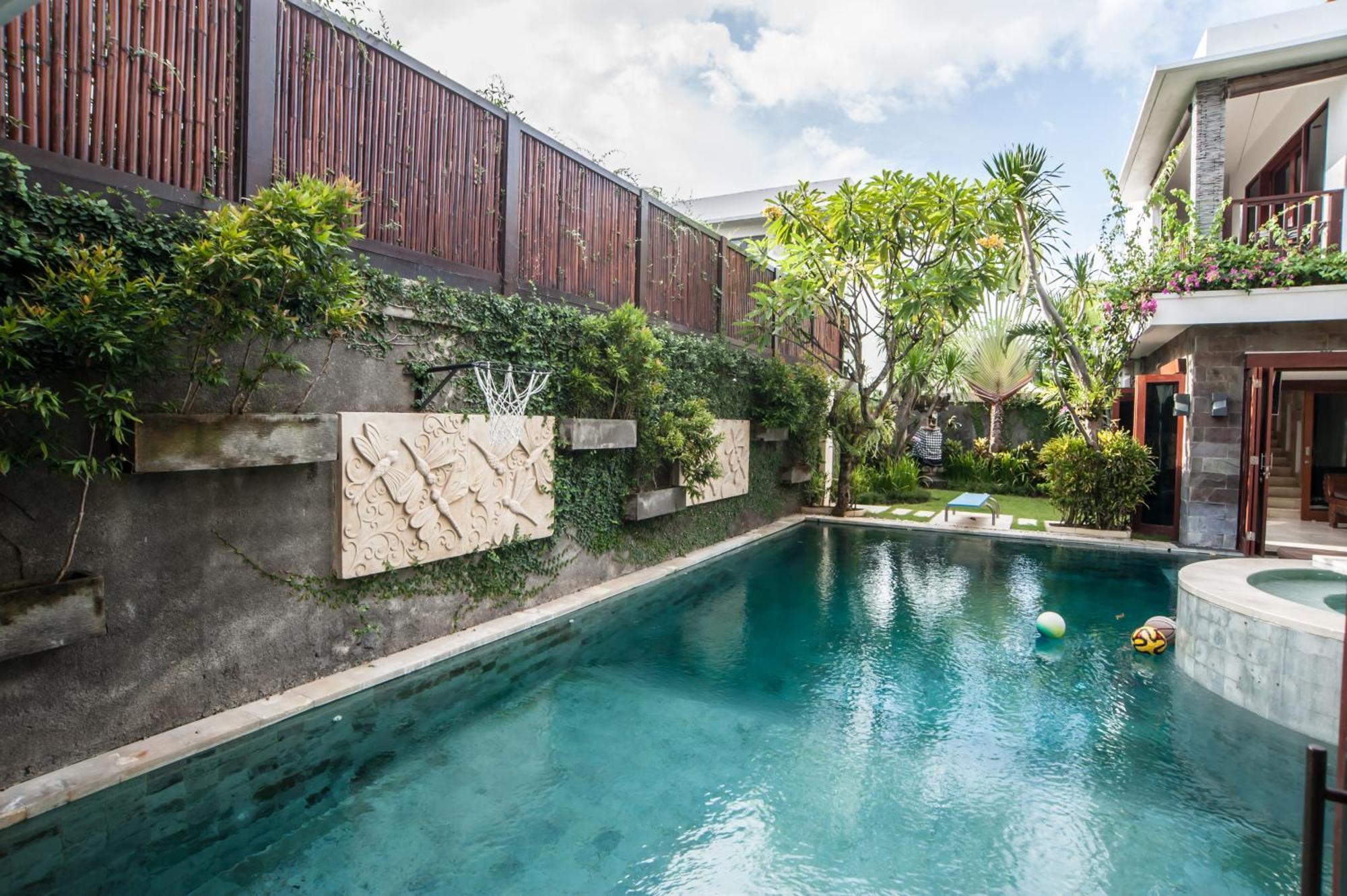 Villa Annecy Seminyak  Exterior photo